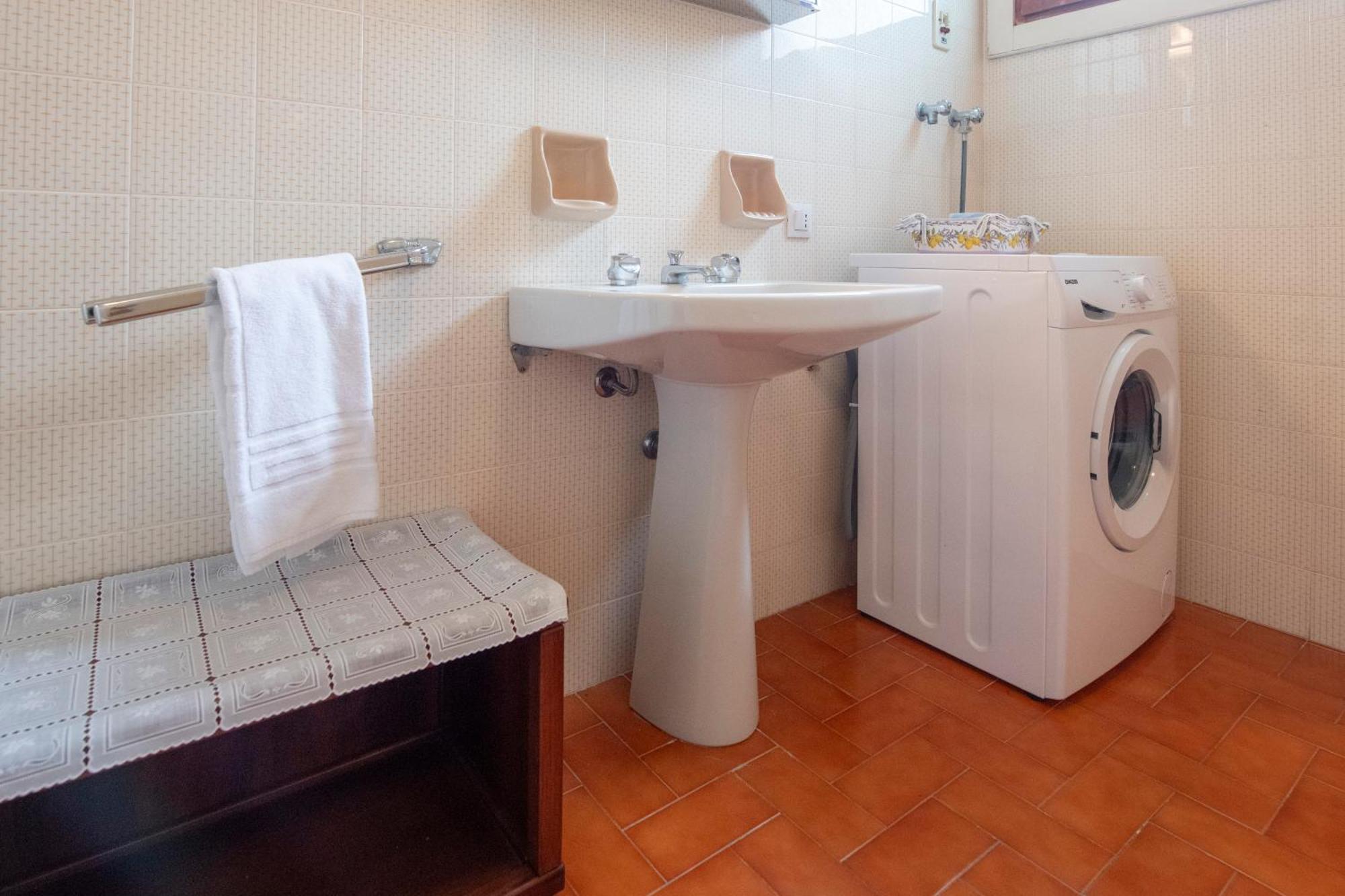 Beautiful Tigullio Apartment